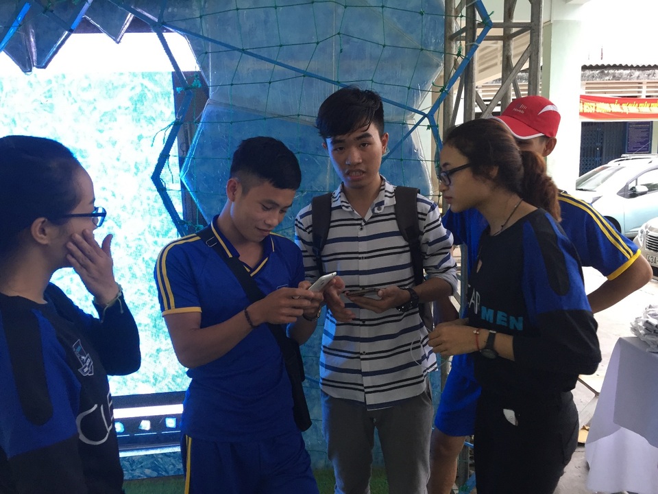 Thử thách "đập tan giới hạn" với tảng băng khổng lồ tại Đà Nẵng - 7 Sau khi tham gia thử thách, các bạn tham gia thử thách sẽ đăng tải điểm số của mình trên trang cá nhân kèm hashtag #tangbangClearMen và #phongdodaptangioihan để nhận quà từ nhà tài trợ.