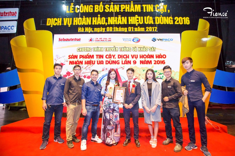 Fiancé Media vinh dự nhận "giải thưởng dịch vụ hoàn hảo - nhãn hiệu ưa dùng 2016" - 2 Fiancé Media vinh dự nhận "giải thưởng dịch vụ hoàn hảo - nhãn hiệu ưa dùng 2016" - 2