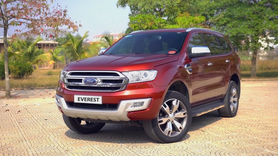 Ford Everest có gì với giá mới từ 1,18 tỷ đồng? - 1 Ford Everest có gì với giá mới từ 1,18 tỷ đồng? - 1