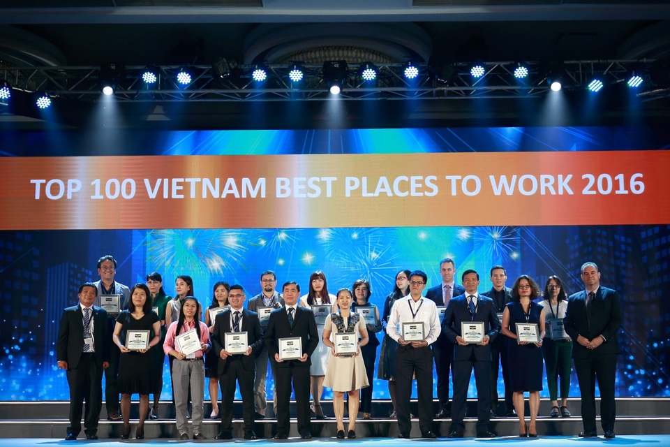 LOTTE Mart là một trong 100 nơi làm việc tốt nhất Việt Nam 2016 - 2 LOTTE Mart Việt Nam đạt vị trí thứ 66 trong danh sách 100 doanh nghiệp có môi trường làm việc tốt nhất Việt Nam