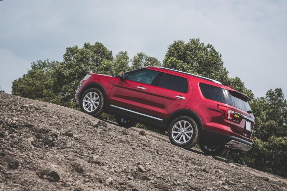 Trải nghiệm khả năng offroad của Ford Explorer - 6 Trải nghiệm khả năng offroad của Ford Explorer - 6