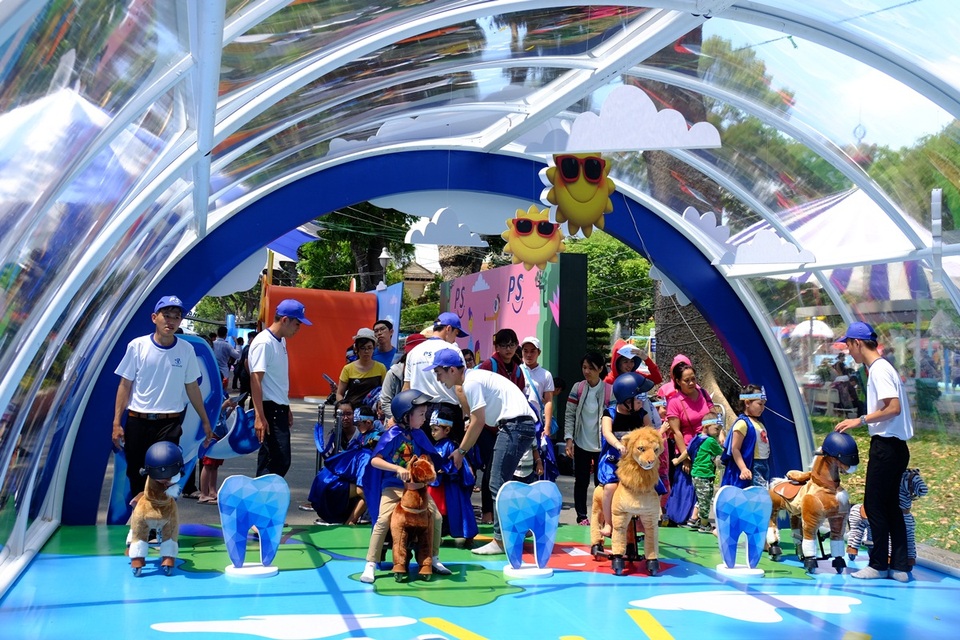 Thử Thách Siêu Răng mới lạ xuất hiện, thu hút loạt sao Việt tham gia - 2