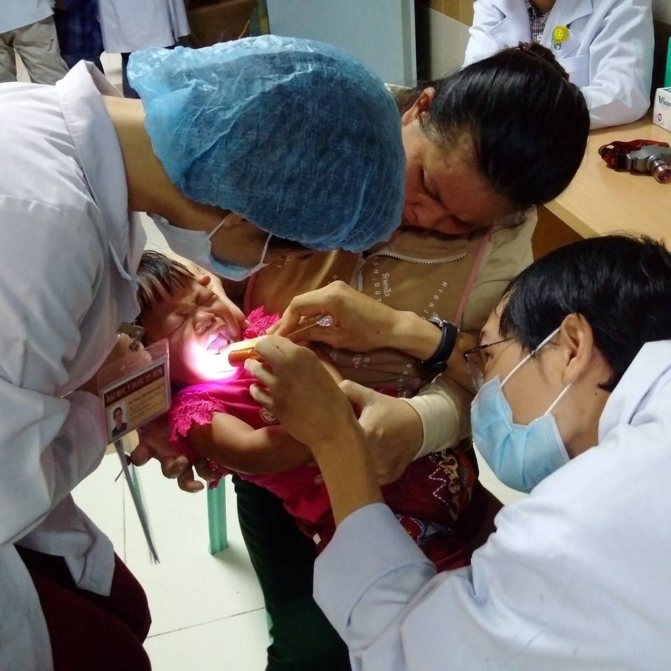 Lotte Mart đồng hành cùng Operation Smile Việt Nam giúp các em nhỏ hở hàm ếch - 2 Hơn 100 em nhỏ được khám sàng lọc trong ngày 25/3/2017