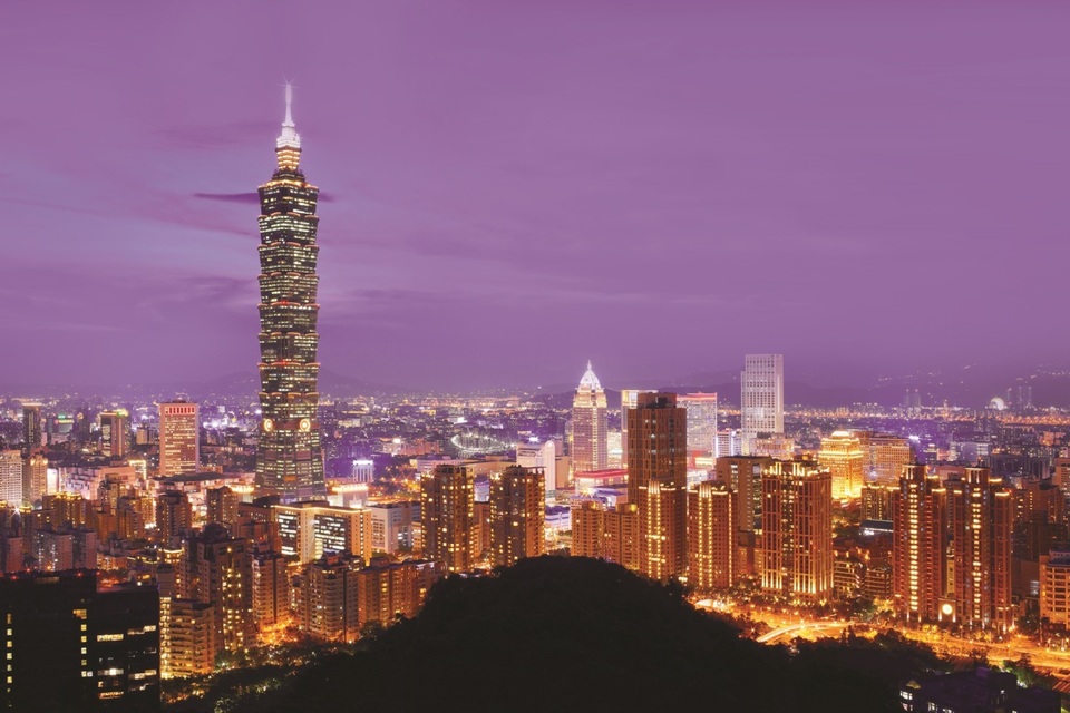 Tránh nóng, bay “cool” hơn cùng “Hè bay Free, đi thỏa thích” - 1 Đài Loan lung linh về đêm