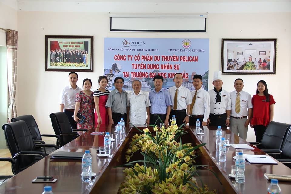 Du lịch khách sạn: Cha mẹ xin đừng cấm cản - 1 Công ty du thuyền Pelican tuyển dụng nhân sự tại trường Đại Học Kinh Bắc