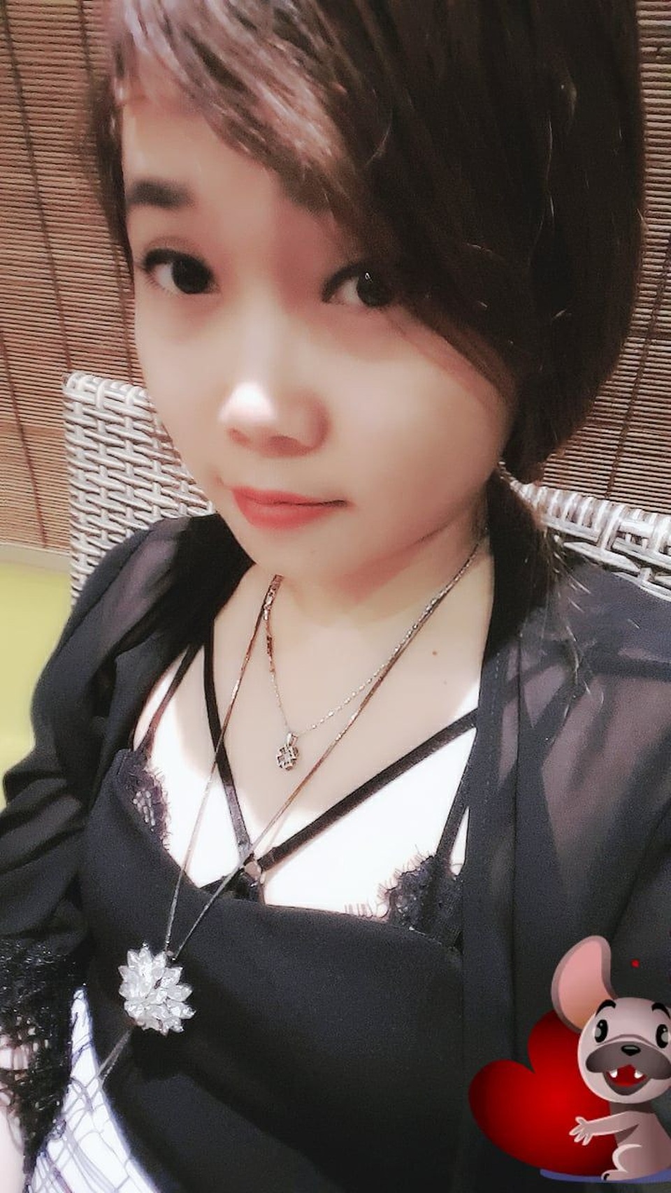 9x khởi nghiệp từ 600 nghìn đồng thành bà chủ xưởng đồ lót nữ với doanh thu lên 11 chữ số - 1 9x khởi nghiệp từ 600 nghìn đồng thành bà chủ xưởng đồ lót nữ với doanh thu lên 11 chữ số - 1