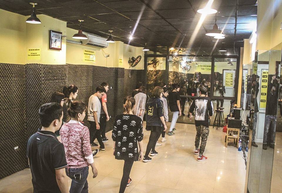 Khám phá những lớp học nhảy hiện đại Hot nhất hiện nay - 2 Khám phá những lớp học nhảy hiện đại Hot nhất hiện nay - 2
