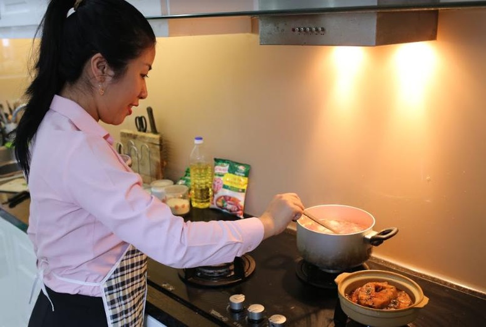 Nấu ăn ngon bí quyết ở cách nêm nếm - 1 Người nội trợ hiện đại thường rất ít thời gian cho việc chuẩn bị và nấu những món ăn cầu kỳ.
