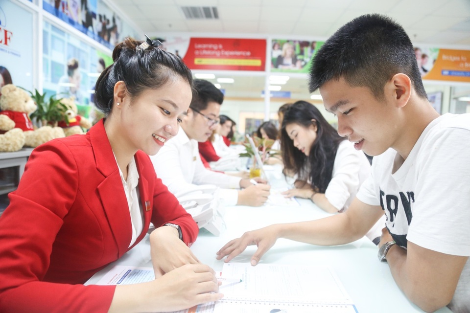 UEF công bố kết quả xét tuyển học bạ đợt 31/8 - 1 Mức điểm trúng tuyển học bạ tại UEF đợt 31/8 tăng cao so với các đợt trước