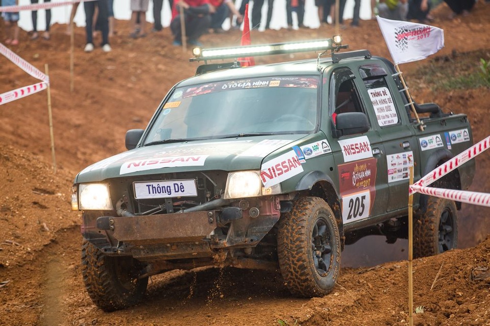 Màn trình diễn ấn tượng của Ford Ranger tại VOC 2017 - Gừng càng già càng cay - 2 Màn trình diễn ấn tượng của Ford Ranger tại VOC 2017 - Gừng càng già càng cay - 2