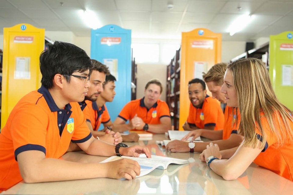 Sở hữu Tiếng Anh giỏi có thể nắm bắt những cơ hội nghề nghiệp với đãi ngộ hấp dẫn