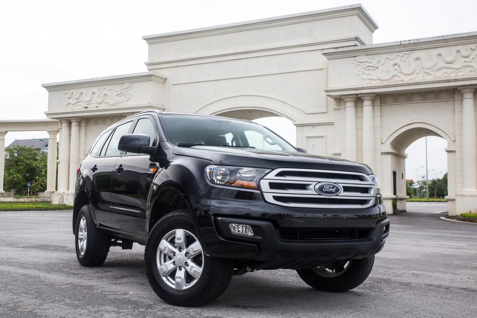 Ford Việt Nam trình làng Everest Ambiente đón đầu xu thế - 1 Ford Việt Nam trình làng Everest Ambiente đón đầu xu thế - 1