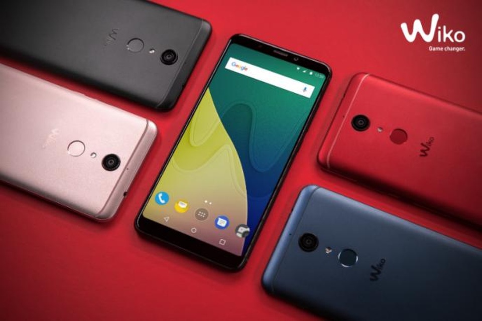 Khám phá 3 chức năng hữu ích trên Wiko View XL - 1 View XL là một trong bộ ba smartphone mới đến từ Wiko, nổi bật với thiết kế kim loại, màn hình vô cực và khả năng chụp ảnh tốt ở cả camera chính và phụ