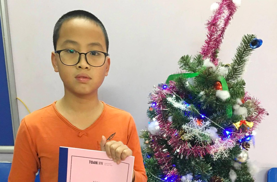 Con hổng kiến thức toán, làm sao để con yêu học toán trở lại? - 4 Môn toán không còn khô khan, phức tạp và đáng ghét như Hiếu từng nghĩ.