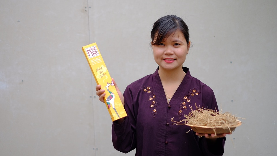 Bất ngờ với cách lưu giữ văn hóa dân gian của người trẻ - 2 Bất ngờ với cách lưu giữ văn hóa dân gian của người trẻ - 2