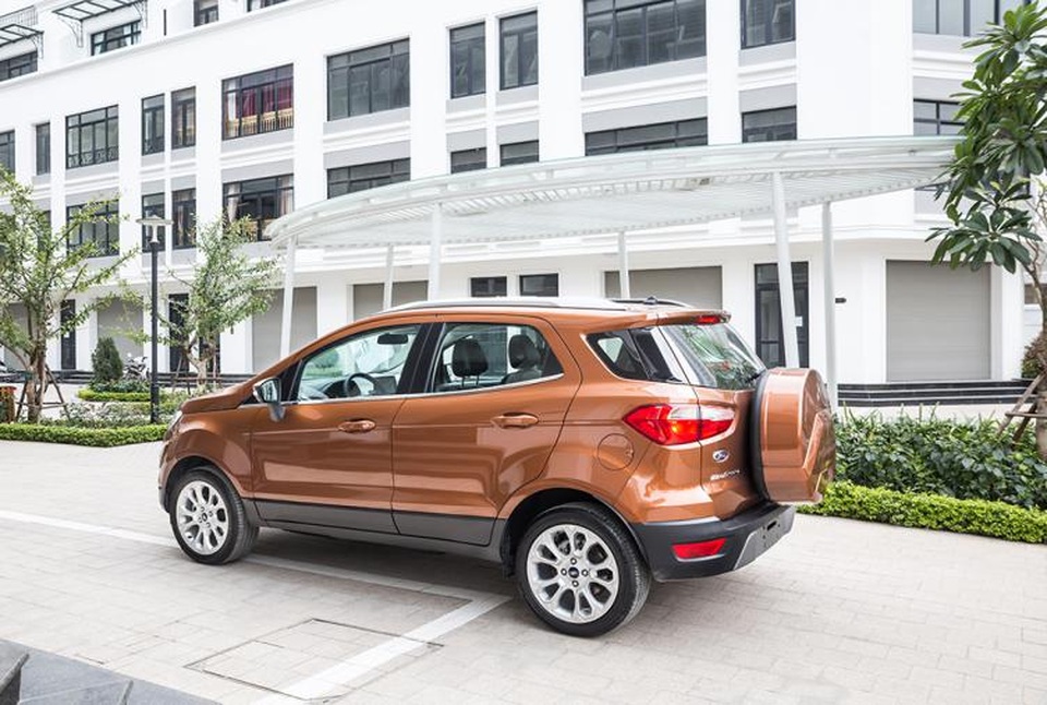Ford EcoSport 2018 tự tin chinh phục mọi cung đường - 3 Ford EcoSport 2018 tự tin chinh phục mọi cung đường - 3