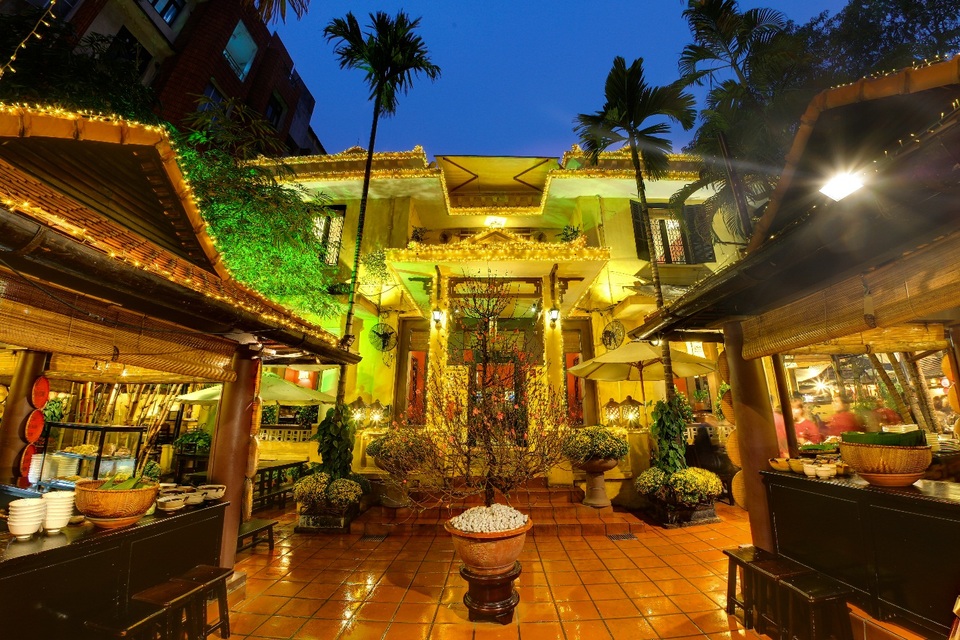 Nhà hàng Quán Ăn Ngon – 18 Phan Bội Châu, Hoàn Kiếm