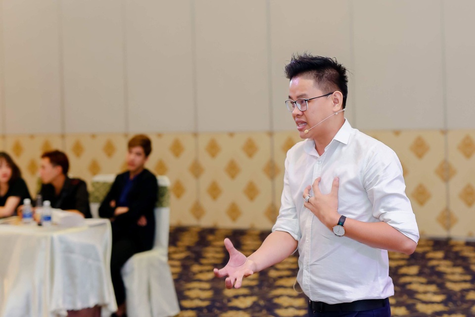 Simon Tứ - Công thức tạo thành công - 2 Simon Tứ - Công thức tạo thành công - 2