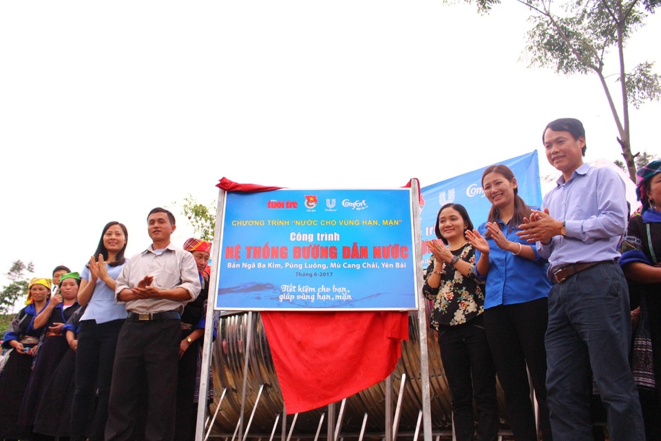 Hành trình tiết kiệm 1 tỷ m3 nước sạch và những con số bất ngờ - 2 Khánh thành công trình nước cho người dân vùng hạn, mặn