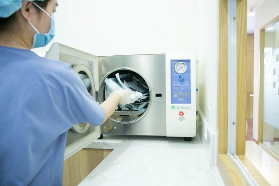 Chuỗi nha khoa KIM tự hào với dịch vụ chuẩn mực hàng đầu Việt Nam - 3 Yếu tố vô trùng được đặt lên hàng đầu tại Nha Khoa KIM