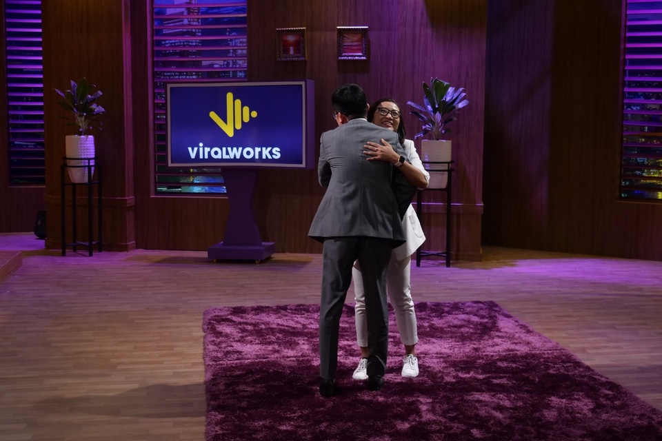 “Mồi ngon” công nghệ khiến cả 5 “cá mập” tranh giành quyết liệt - 4 “Mồi ngon” công nghệ khiến cả 5 “cá mập” tranh giành quyết liệt - 4