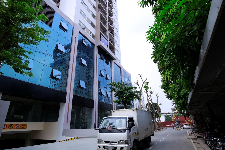 DN địa ốc luôn hướng đến mục tiêu mang lại sự hài lòng và hạnh phúc cho khách hàng - 1 Khiếu kiện kéo dài là cơ hội sàng lọc, nhận ra đâu là các dự án chất lượng & chủ đầu tư uy tín