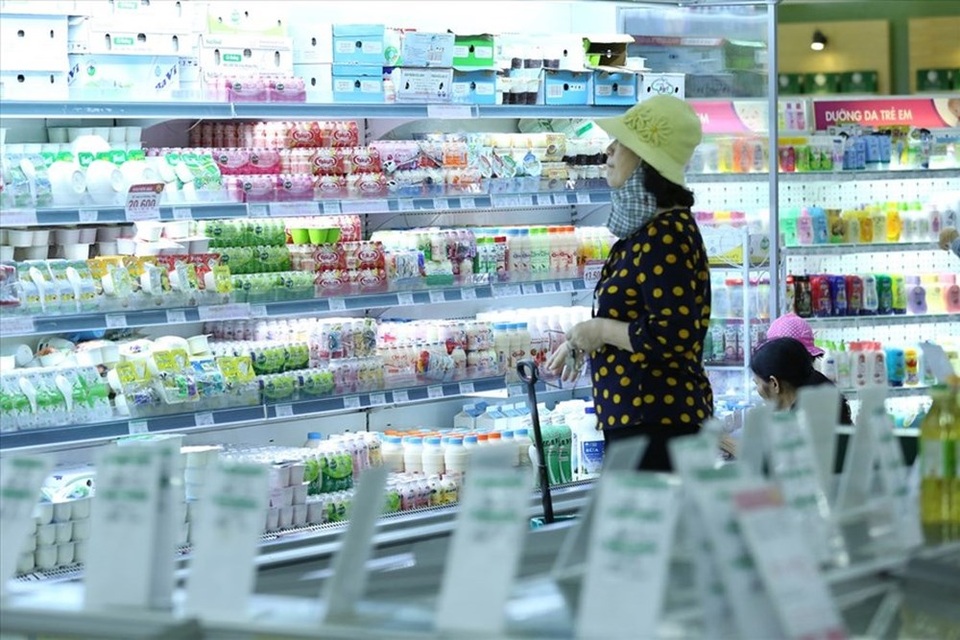 Trang Hạ: "Có phải mẹ chồng thường chuộng cháu nội và hàng ngoại?" - 4 “Sính ngoại” vẫn thường trực trong suy nghĩ của nhiều người.