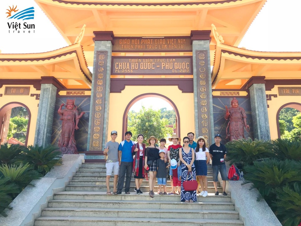 “Đảo ngọc” Phú Quốc, điểm đến lý tưởng cho kỳ nghỉ ngắn ngày - 1 Phú Quốc luôn là điểm du lịch biển đảo được ưu thích hàng đầu
