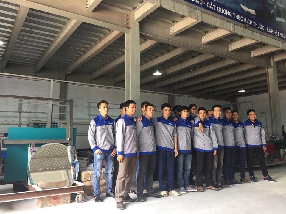 Đặt sản xuất gương nghệ thuật như thế nào? - 5 Gương được đóng gói cần thận tránh mọi xây xước