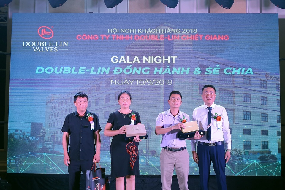 Tưng bừng đại tiệc tri ân “Double-Lin – Đồng hành và sẻ chia” - 4 Những giải thưởng giá trị đã tìm được chủ nhân may mắn trong phần bốc thăm trúng thưởng