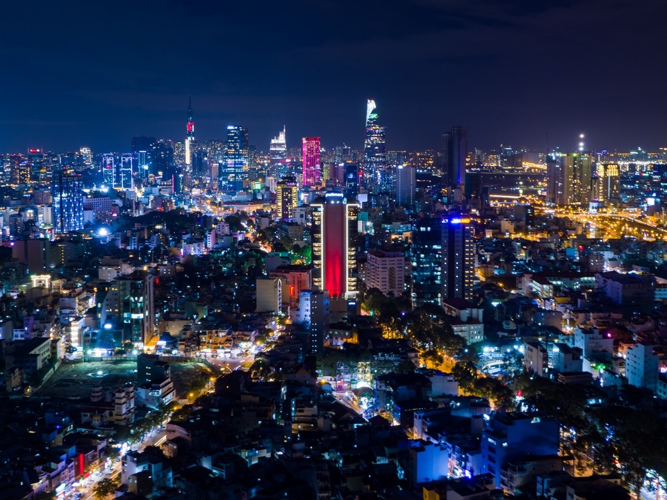 Sống, làm việc, hưởng thụ cùng 1 nơi: Alpha City nâng tầm phong cách sống người Việt - 1 Alpha City được xem là một trong nhữngkhu phức hợp live-work-play đầu tiên tại Việt Nam