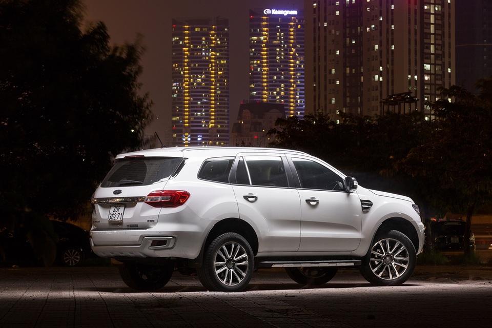 Ford Everest Titanium 4WD 2019 - Nâng cấp toàn diện - 2