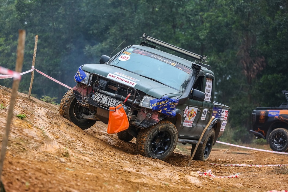 Điều gì khiến Ford Ranger thành công tại thị trường Việt Nam? - 1