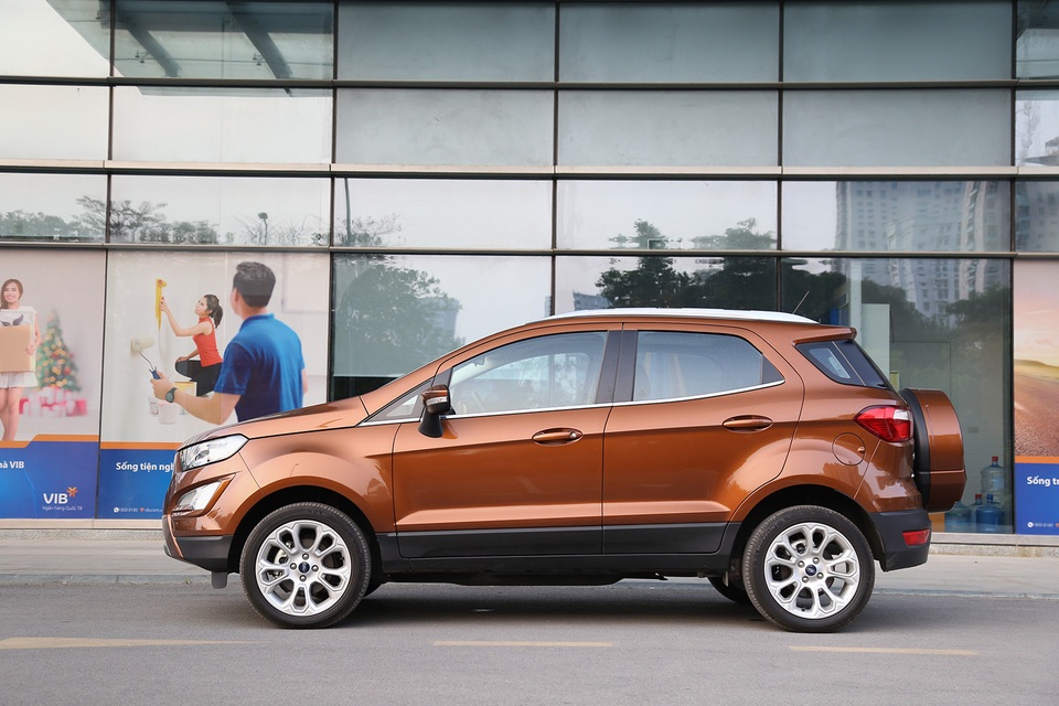 Đánh giá xe Ford EcoSport 2018: Đáng đồng tiền bát gạo - 1 Đánh giá xe Ford EcoSport 2018: Đáng đồng tiền bát gạo - 1