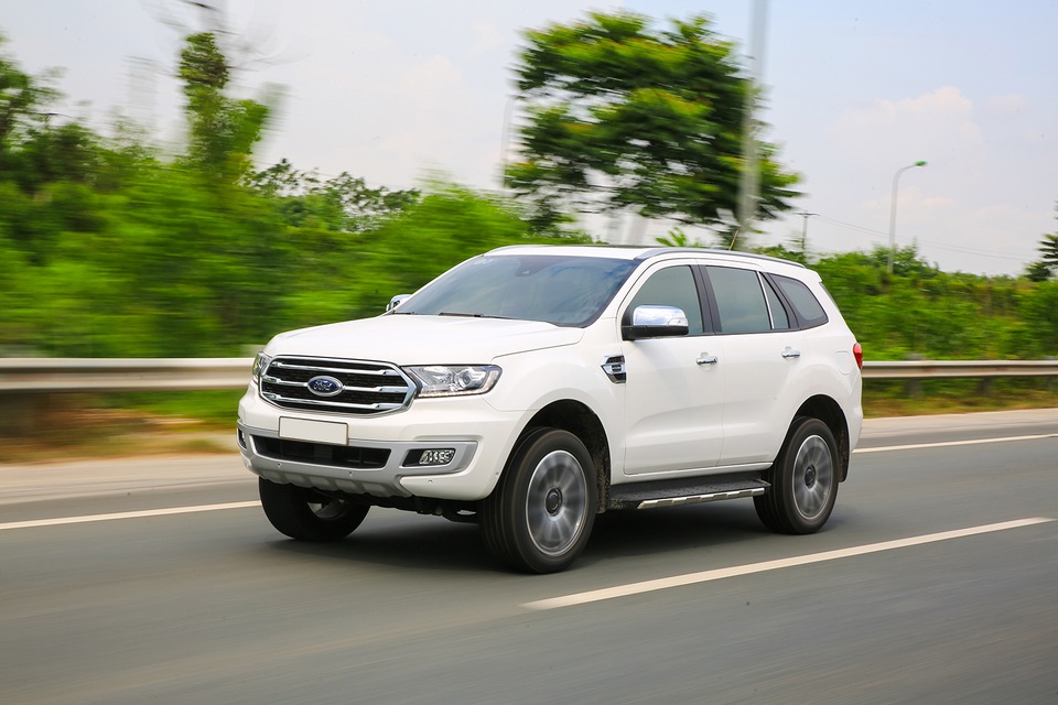 Khám phá Ford Everest 2018 tại triển lãm VMS 2018 - Ảnh 3. Khám phá Ford Everest 2018 tại triển lãm VMS 2018 - Ảnh 3.