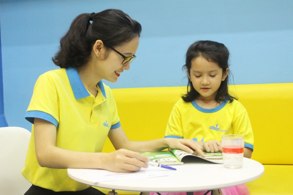 Tìm kiếm trung tâm tiếng Anh trẻ em uy tín? Hãy đến Alisa English - 3 Tìm kiếm trung tâm tiếng Anh trẻ em uy tín? Hãy đến Alisa English - 3