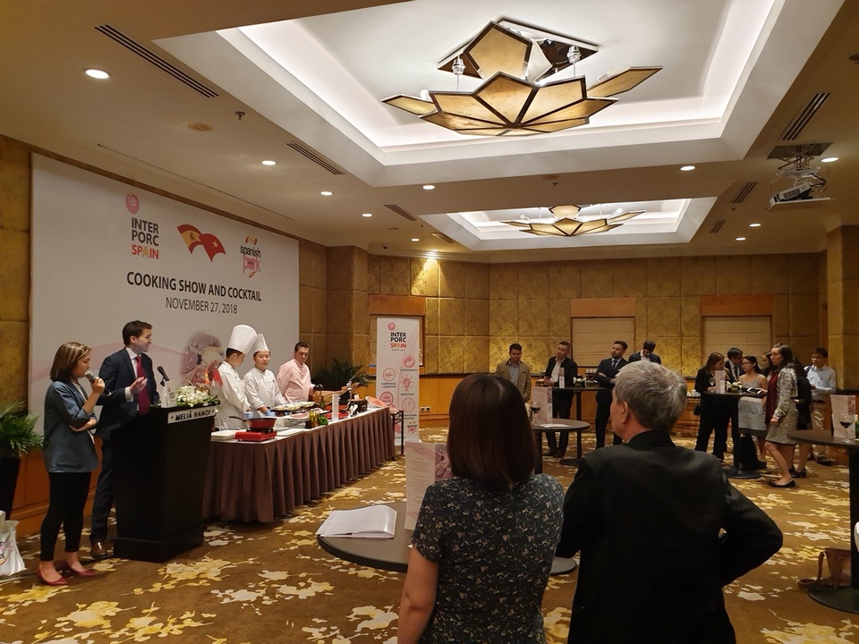 Thịt heo trắng Tây Ban Nha chào sân thị trường Việt Nam - 1