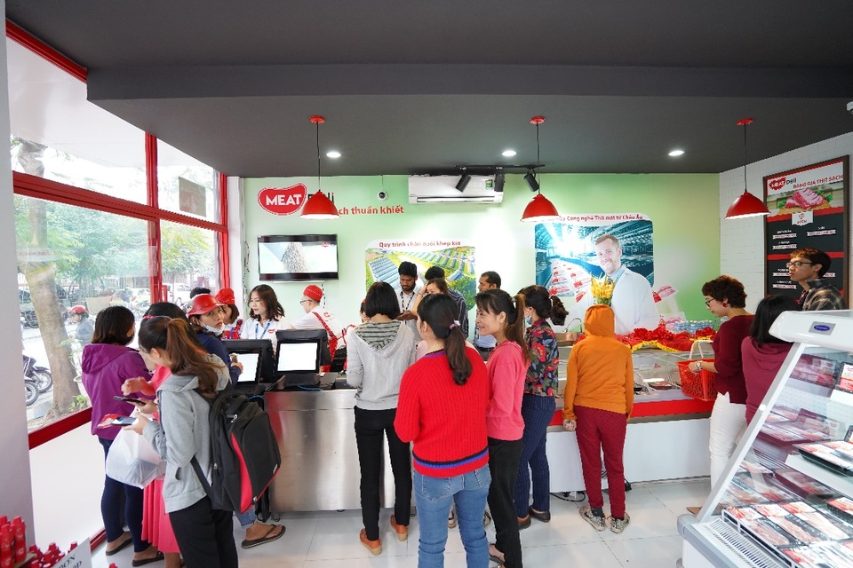 Người Hà Nội đã có cơ hội thưởng thức thịt lợn sạch chuẩn Châu Âu - Ảnh 1. Người Hà Nội đã có cơ hội thưởng thức thịt lợn sạch chuẩn Châu Âu - Ảnh 1.
