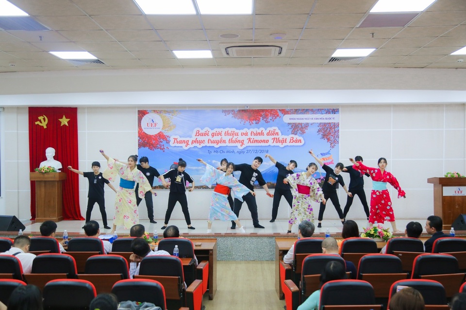Sức hút của ngôn ngữ Nhật và những triển vọng đến từ nền kinh tế hiện đại - 2 Sinh viên ngành Ngôn ngữ Nhật được trang bị cả ngôn ngữ lẫn văn hoá, lịch sử Nhật Bản