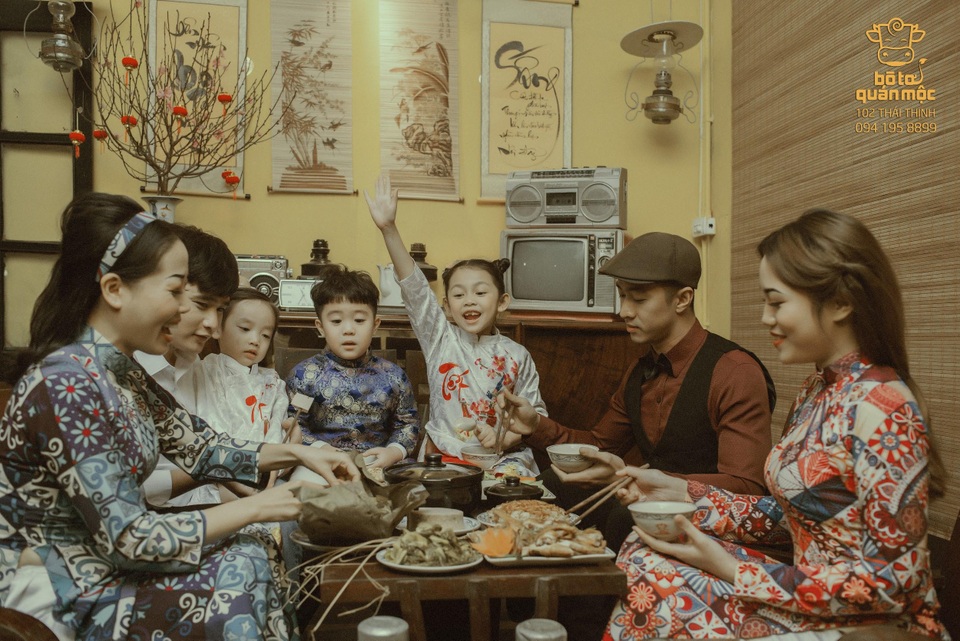 Tìm lại mùa Tết Hà Nội thập niên 80 trong ký ức - Ảnh 4. Tìm lại mùa Tết Hà Nội thập niên 80 trong ký ức - Ảnh 4.