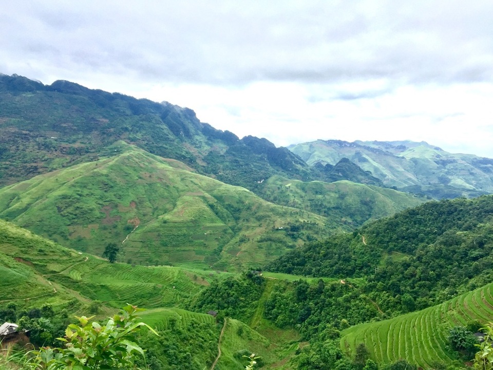 Ngỡ ngàng với vẻ đẹp mê hoặc của “cao nguyên đệ nhất động” - 1 Ngỡ ngàng với vẻ đẹp mê hoặc của “cao nguyên đệ nhất động” - 1
