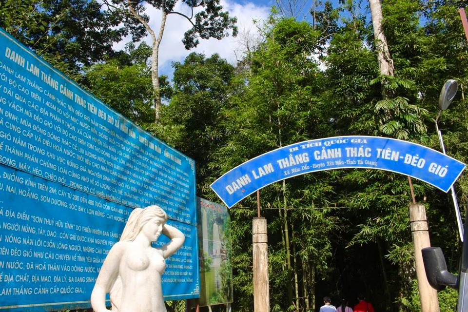 Lạc về "chốn mơ" giữa vẻ đẹp của Thác Tiên – Đèo Gió - 1 Lạc về "chốn mơ" giữa vẻ đẹp của Thác Tiên – Đèo Gió - 1