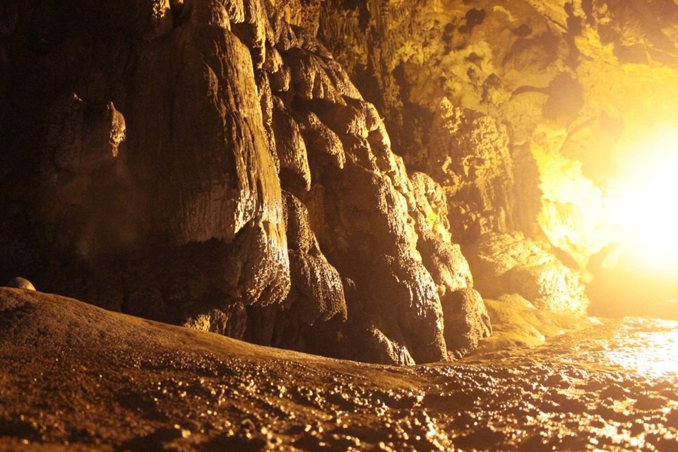 Ngỡ ngàng với kiệt tác “động hổ” xứ Cao Bằng - 11