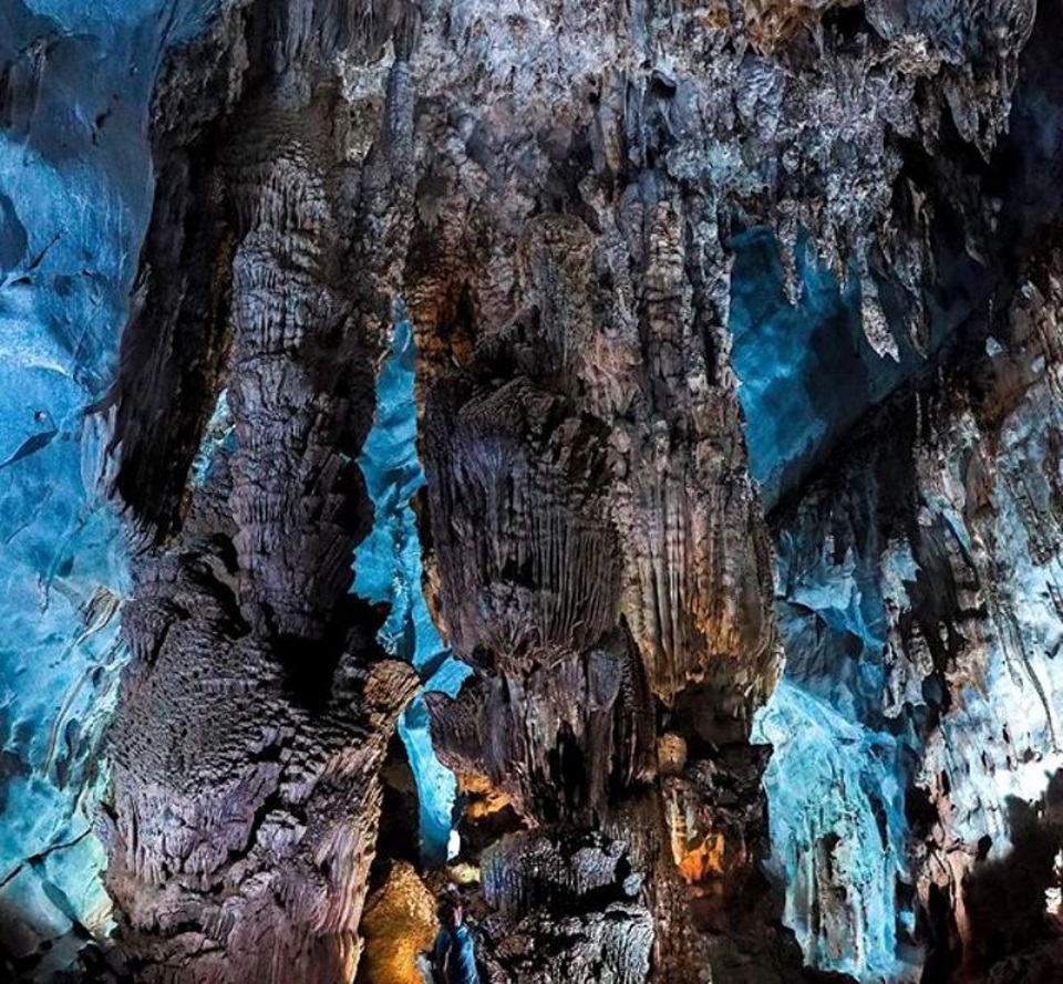 6 hang động Việt Nam nổi tiếng thế giới - 8 Phong Nha Kẻ Bàng được coi là vương quốc hang động của Quảng Bình. (Ảnh: drone_journey)