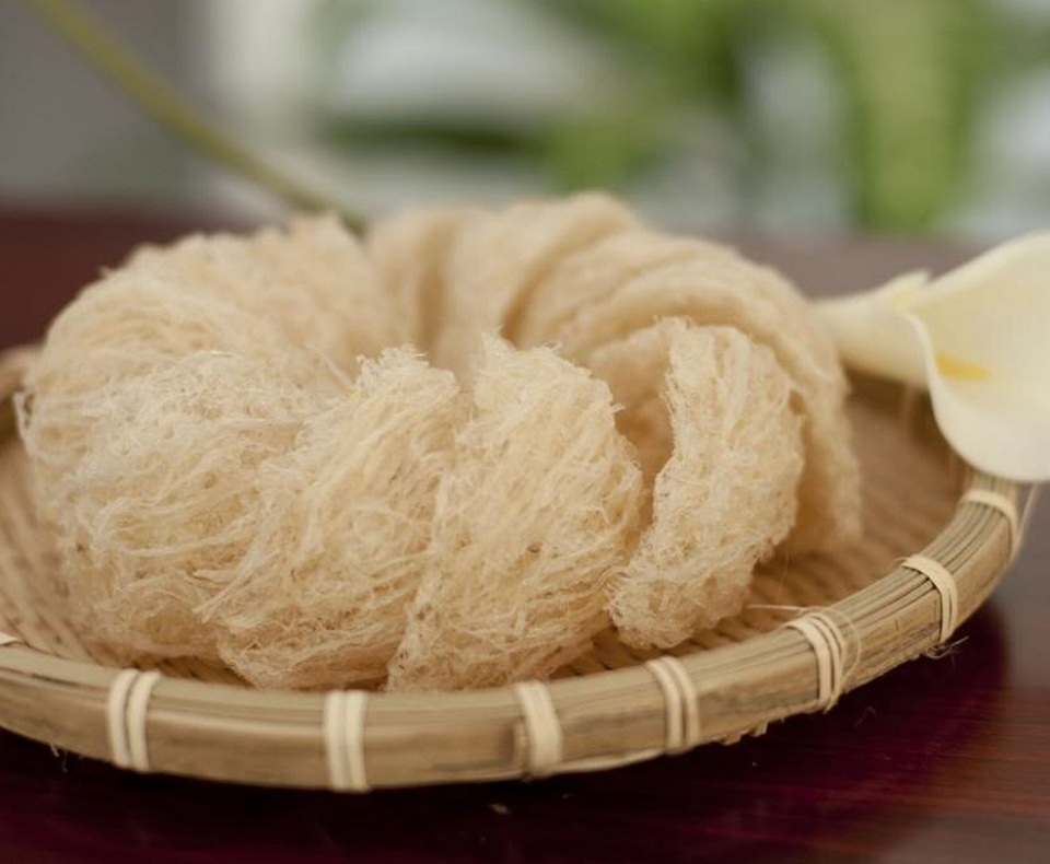 Yến sào Khánh Hòa thơm ngon đặc biệt và giá cả luôn ở mức cao nhất thế giới.