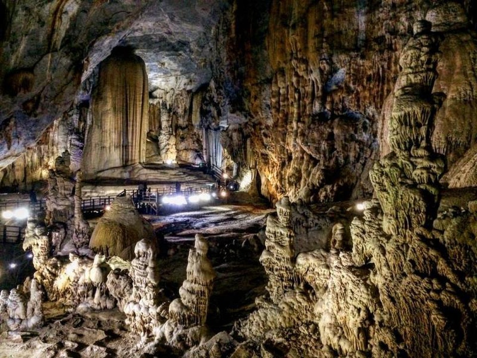 Mê mải với chốn “hoàng cung trong lòng đất” ở Quảng Bình - 3 Ảnh: jfwf