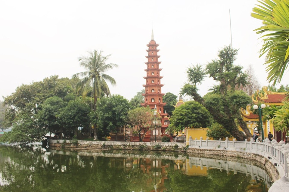 Cận cảnh ngôi chùa đẹp bậc nhất thế giới ở Hà Nội - 2 Cận cảnh ngôi chùa đẹp bậc nhất thế giới ở Hà Nội - 2
