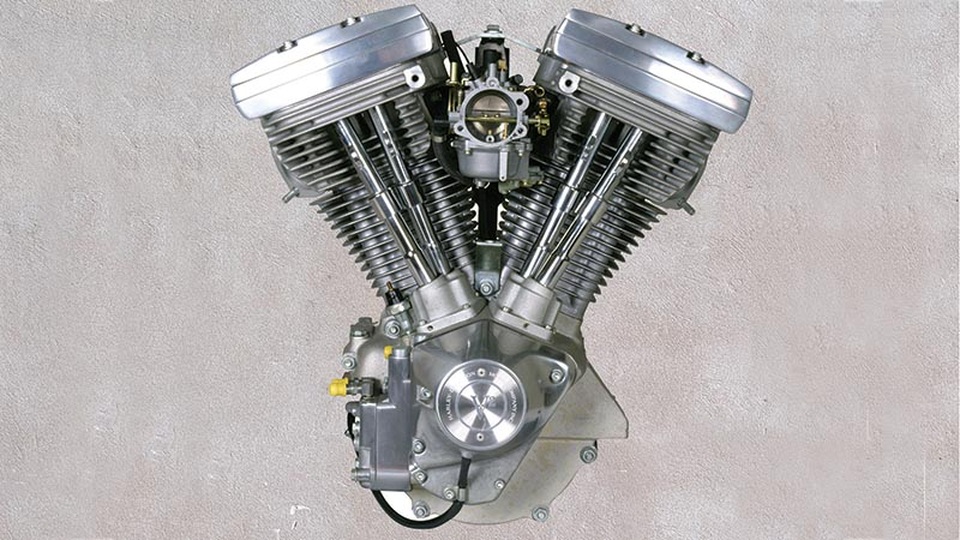 
Năm 1984, động cơ Evolution dung tích 1.340cc được trang bị cho tất cả các mẫu Softail. Đây là dòng động cơ được nghiên cứu trong 7 năm, với sức mạnh cùng khả năng làm mát được tăng cải thiện đáng kể. Động cơ này được sản xuất đến năm 1985.
