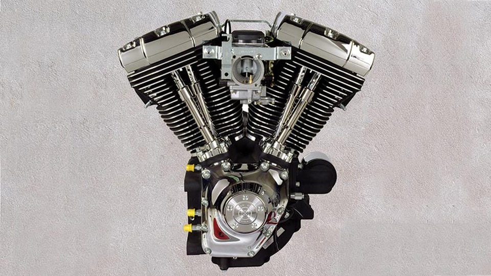 
Ra đời vào năm 1998 với khác biệt khá lớn về sự phong phú các dung tích động cơ so với thế hệ trước. Nếu như Evo chỉ có duy nhất dung tích 1.340cc, thì dòng Twin Cam 88 có tới 4 loại dung tích khác nhau, từ 1.450cc đến 1.800cc. Ngoài ra, thế hệ động cơ này, dù vẫn chủ yếu làm mát bằng gió nhưng trên một số dòng xe nhất định có thêm tính năng làm mát đầu nắp máy bằng dầu. Các dòng xe sử dụng động cơ này từ năm 1999 bao gồm Harley-Davidson Touring và Dyna.
