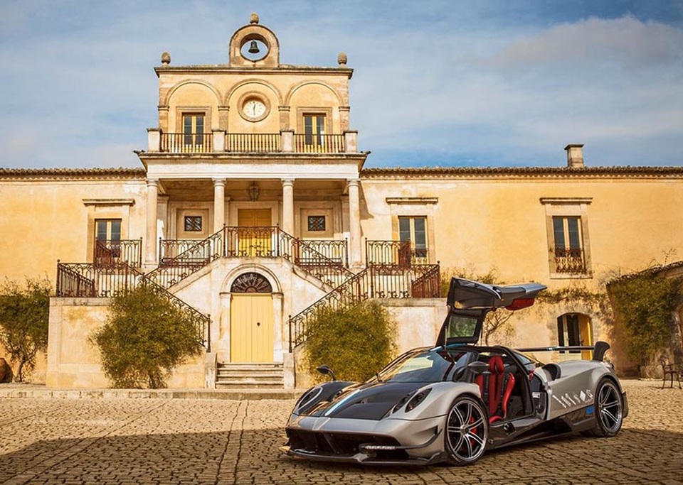 “Thần gió” Pagani Huayra bị triệu hồi - 1 “Thần gió” Pagani Huayra bị triệu hồi - 1